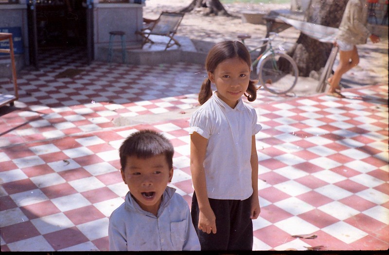 Tre em Vung Tau nam 1967-1968 qua ong kinh nguoi My