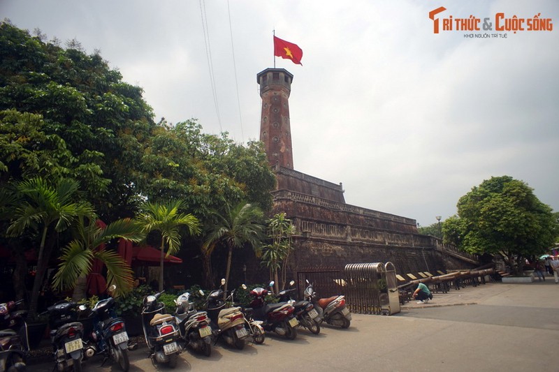 Dau an hao hung ngay 10/10/1954 tai Hoang thanh Thang Long-Hinh-7