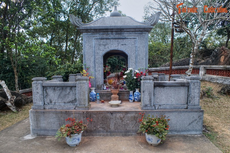 Ngon nui thieng gan voi su nghiep huyen thoai cua Ba Trieu-Hinh-12