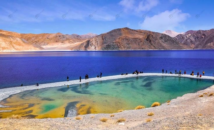 Sung sot canh dep o ho nuoc doi mau ky dieu tren day Himalaya-Hinh-8