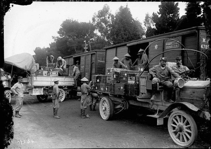 Hinh doc ve binh si Viet Nam tren chien truong chau Au nam 1916-Hinh-7