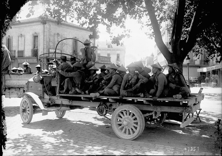 Hinh doc ve binh si Viet Nam tren chien truong chau Au nam 1916-Hinh-8