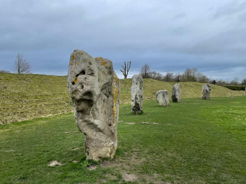 Can canh vong tron da bi an nhat nuoc Anh, khong phai Stonehenge-Hinh-2