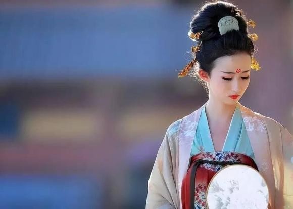 3 phụ nữ tài đức vẹn toàn trong cổ sử Trung Quốc là ai? 3 phu nu tai duc ven toan trong co su Trung Quoc la ai?