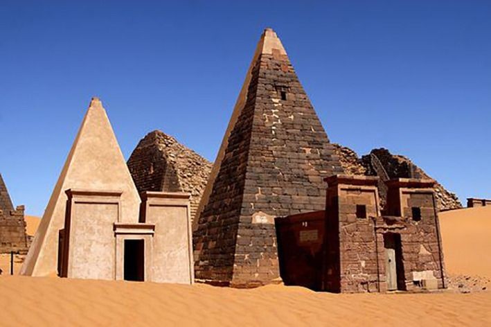 Ky bi 200 kim tu thap nghin tuoi sung sung giua sa mac Sudan