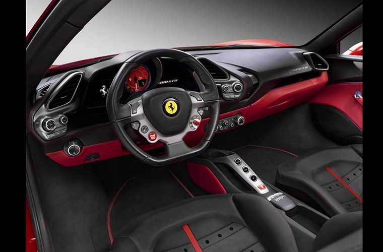 Co gi hot tren sieu xe Ferrari 488 GTB 2016-Hinh-8