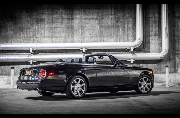 Phantom Drophead Nighthawk lay cam hung tu may bay tang hinh-Hinh-7