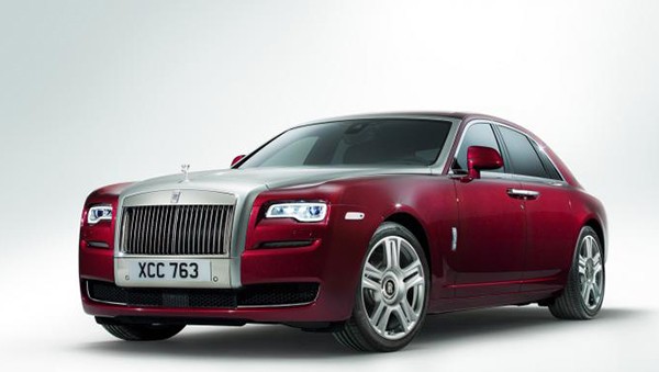 Mercedes-Maybach khong phai la doi thu cua Rolls-Royce?