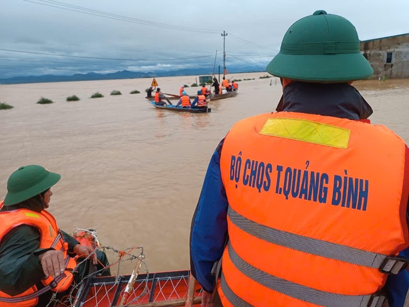 Tim thay thi the nguoi dan ong bi lu cuon troi o Quang Binh