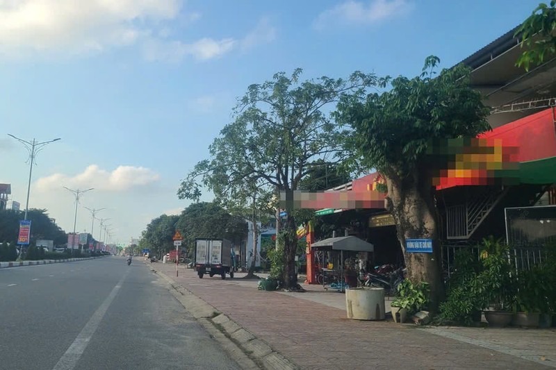 Dien bien moi vu nu sinh tu vong ben le duong o Ha Tinh