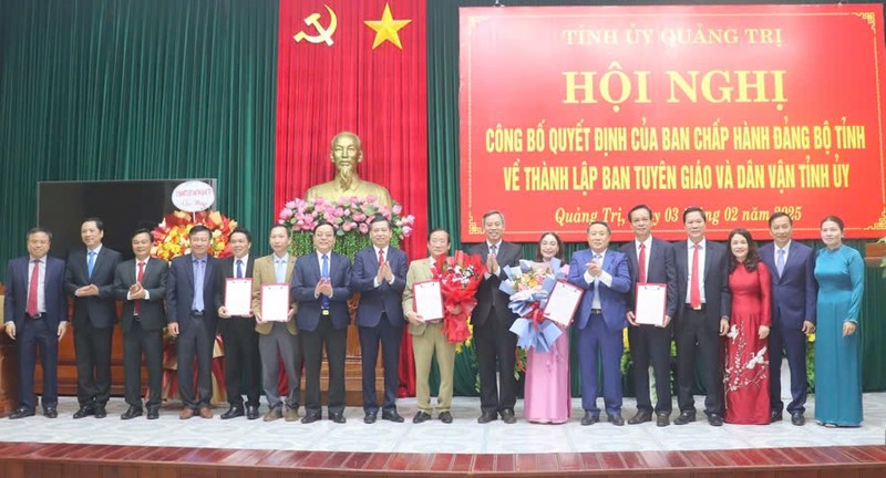 Quang Tri hop nhat Ban Tuyen giao va Ban Dan van Tinh uy