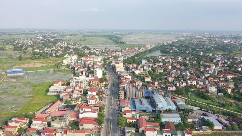 Hang tram lo dat ngoai thanh Ha Noi chuan bi len san dau