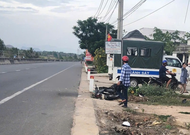 Điều tra vụ tai nạn khiến 3 người thương vong ở Bình Thuận Dieu tra vu tai nan khien 3 nguoi thuong vong o Binh Thuan