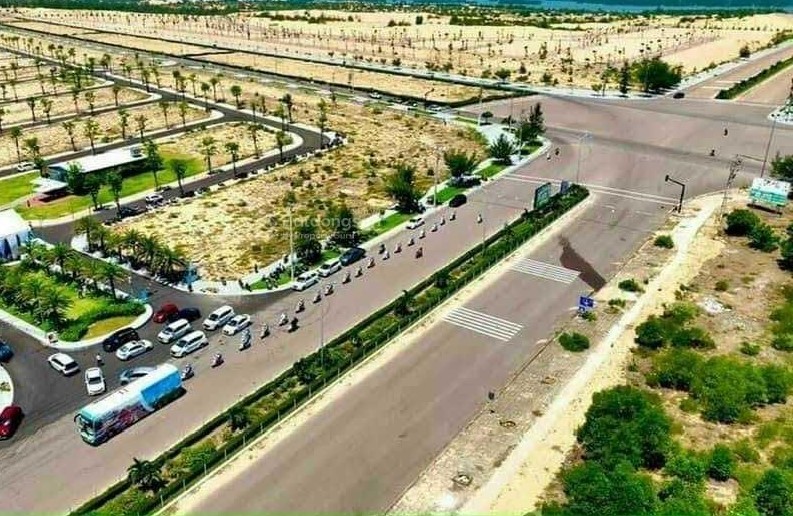 Quy Nhơn đưa 32 lô đất lên sàn, khởi điểm hơn 10 triệu/m2 Quy Nhon dua 32 lo dat len san, khoi diem hon 10 trieu/m2