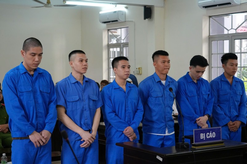 Bán độ, 6 cầu thủ CLB Bà Rịa - Vũng Tàu lĩnh 38 năm tù Ban do, 6 cau thu CLB Ba Ria - Vung Tau linh 38 nam tu