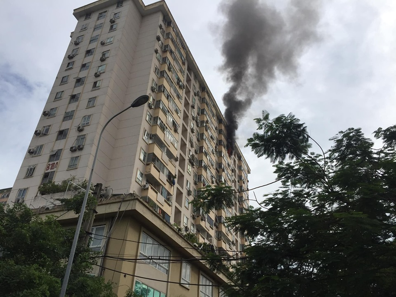 No binh ga rung chuyen chung cu tai Ha Noi, khoi den nghi ngut