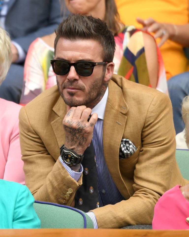 Vi sao David Beckham thuong khong cai cuc cuoi bo suit?-Hinh-8