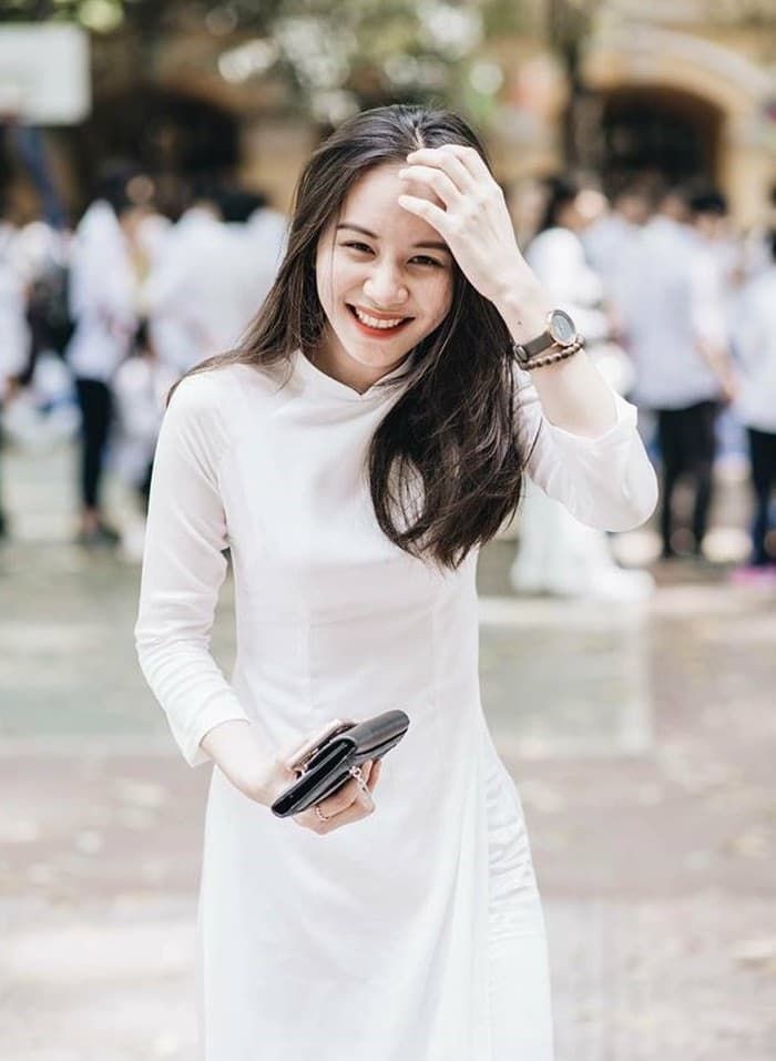 Cac kieu toc de dien voi ao dai, duoc long hoi con gai Viet moi ngay den truong-Hinh-3