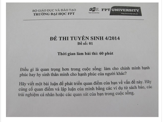 De thi Viet luan thu vi cua Dai hoc FPT nam 2014