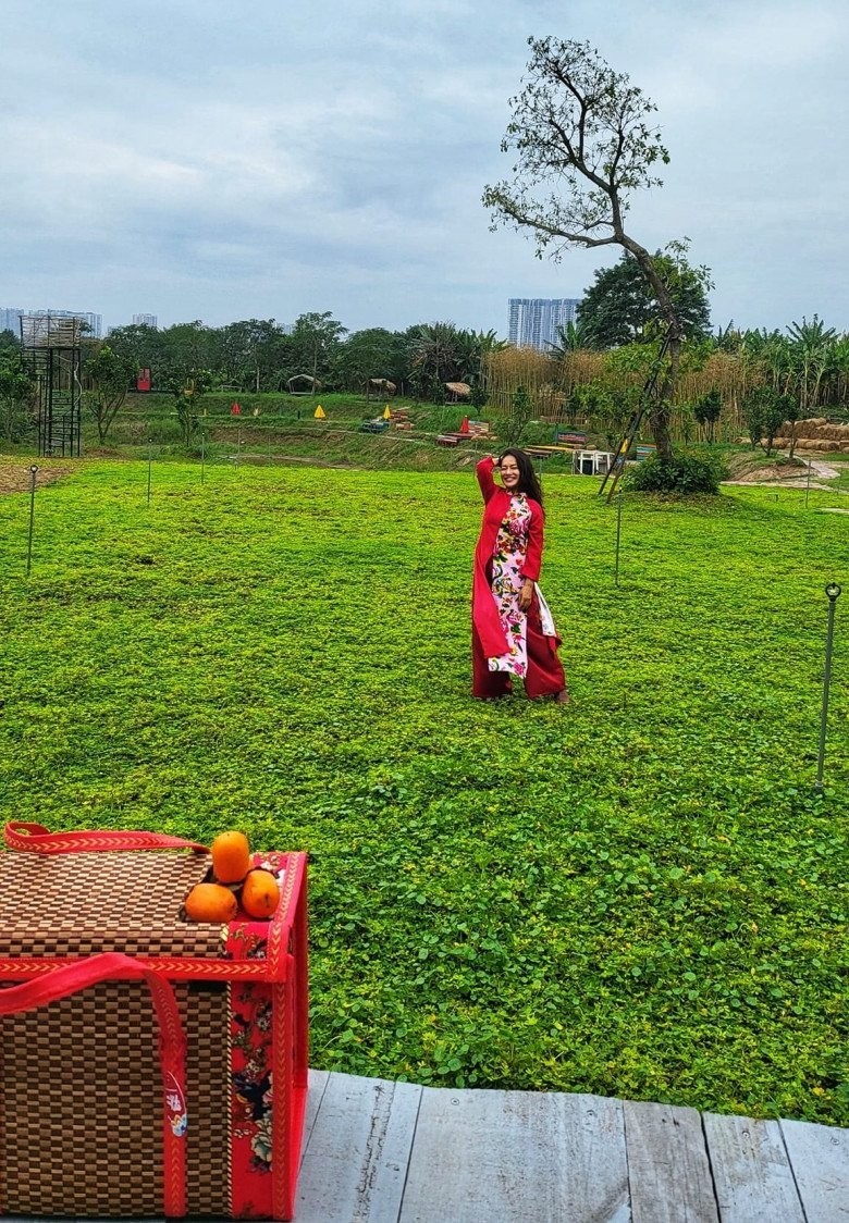 Can 'nha tranh'  cua vo chong dao dien Bui Thac Chuyen - Tu Oanh-Hinh-9