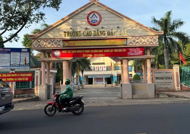 Dak Lak: Nam sinh vien tu vong, nghi bi dien giat trong gio thuc hanh