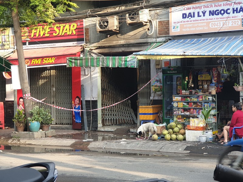 Danh tinh 2 nguoi phu nu va chau be chet tham trong vu chay o Sai Gon