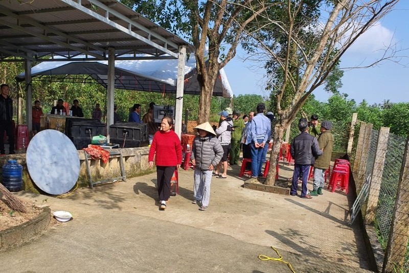 Quang Nam: Di xac minh nhom danh bac, cong an xa bi danh nhap vien