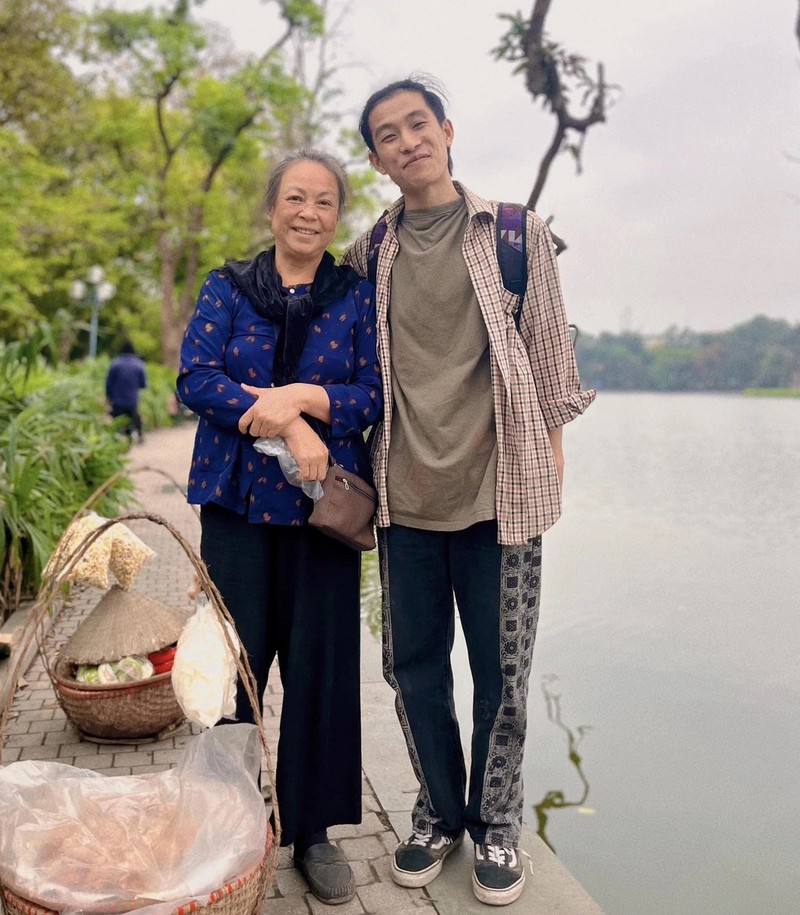 Nhung trai nghiem rat doi cua Tuan Mo khi quay phim “Cuoc doi van dep sao”-Hinh-2