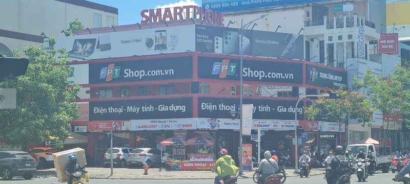 Đà Nẵng: Cận cảnh các khu đất “vàng” liên quan Vũ “nhôm” được gỡ phong tỏa - Hình 11 Da Nang: Can canh cac khu dat “vang” lien quan Vu “nhom” duoc go phong toa-Hinh-11
