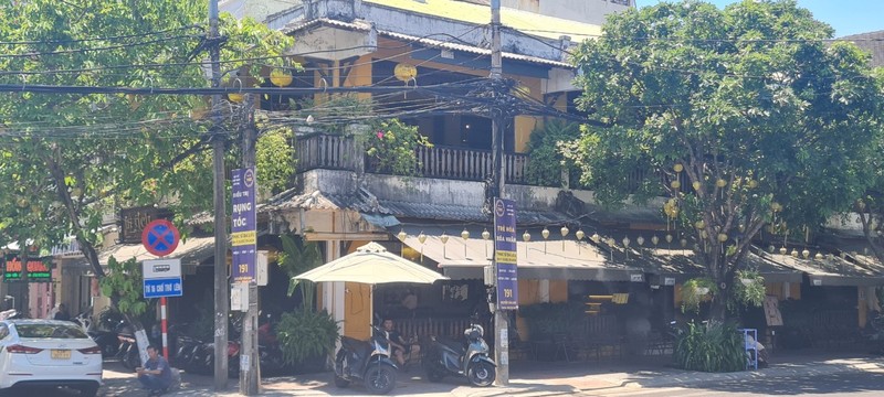 Đà Nẵng: Cận cảnh các khu đất “vàng” liên quan Vũ “nhôm” được gỡ phong tỏa - Hình 8 Da Nang: Can canh cac khu dat “vang” lien quan Vu “nhom” duoc go phong toa-Hinh-8