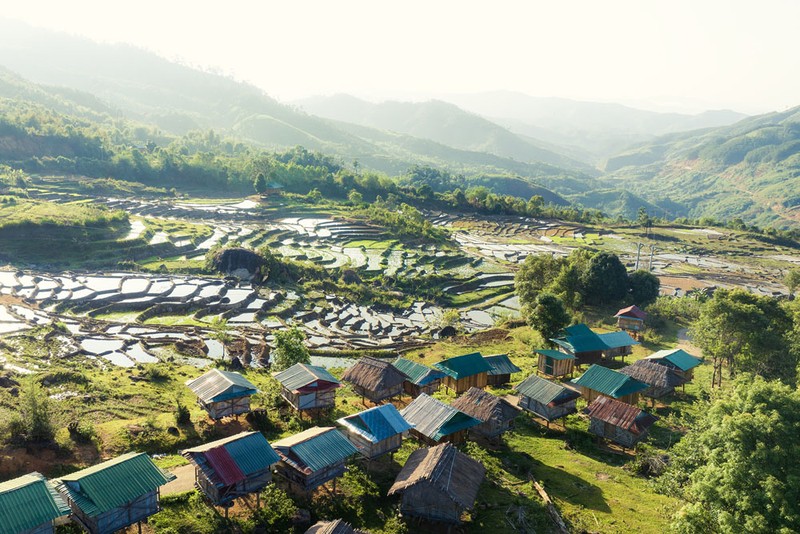 Ruong bac thang Tu Mo Rong dep lung linh mua nuoc do-Hinh-7