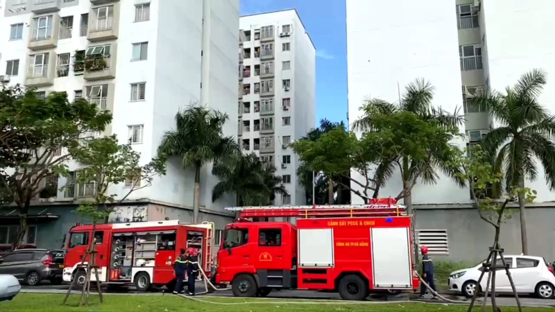 Đà Nẵng Hiện trường vụ cháy căn hộ chung cư 12 tầng