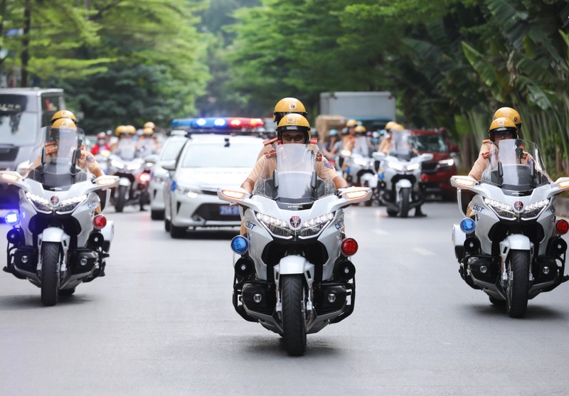 Ha Noi: Tam cam nhieu tuyen duong phuc vu don Doan khach quoc te