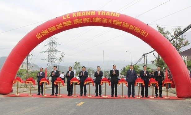 Da Nang dua vao su dung loat du an giao thong ngan ti