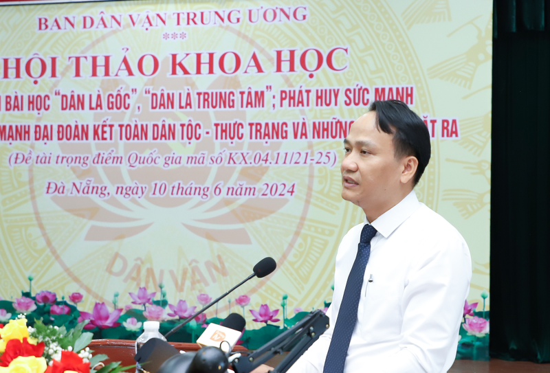 Chan dung Tan Pho Bi thu thuong truc Thanh uy Da Nang-Hinh-11