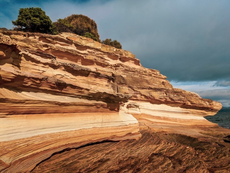 Chiem nguong da sa thach co hoa van tuyet dep cua Painted Cliffs-Hinh-6