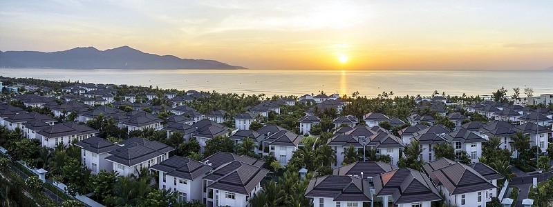 Premier Village Da Nang Resort - Tuyet tac ben bo Bien Dong