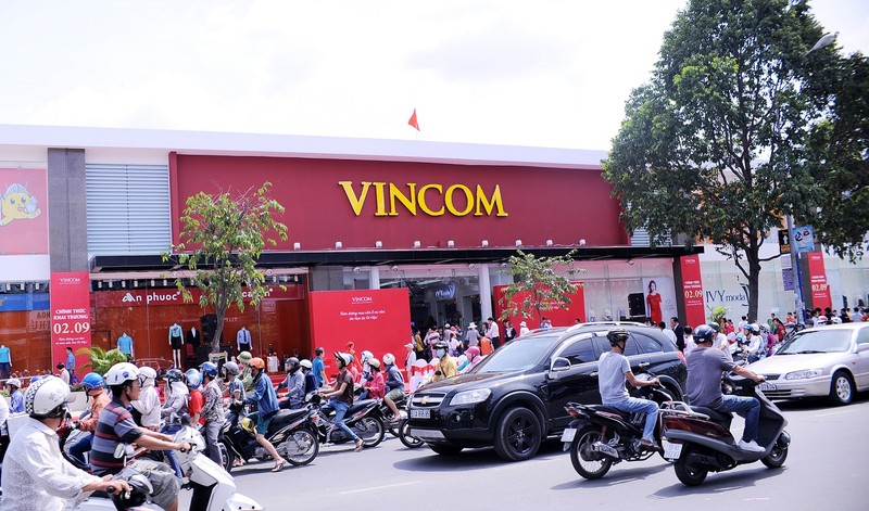 Khai truong TTTM Vincom Quang Trung - TP HCM-Hinh-2
