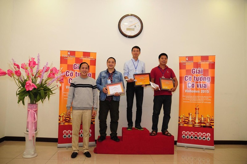 Ky thu tranh tai tai “Giai Co tuong – Co vua Vinhomes 2015”-Hinh-4