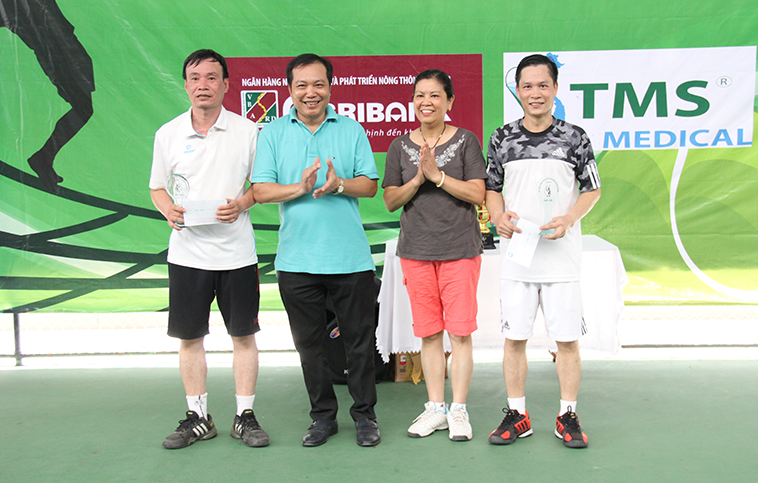 Giao luu tennis khoi thanh tra cac Bo khoi kinh te nganh nam 2017-Hinh-3