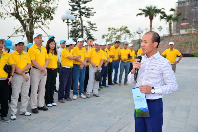 Tung bung khoi tranh giai FLC Halong Club Championshop 2017-Hinh-2