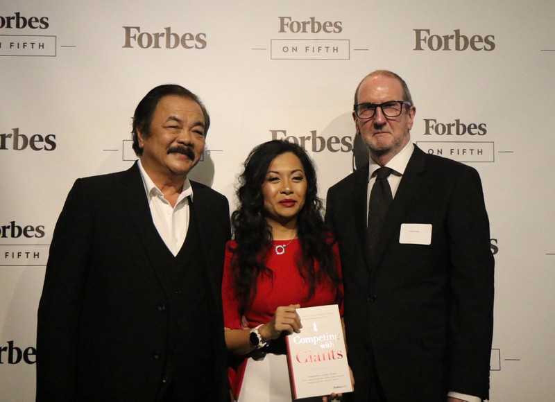 ForbesBooks ra mat cuon sach dau tien cua mot doanh nhan Viet tai My-Hinh-4