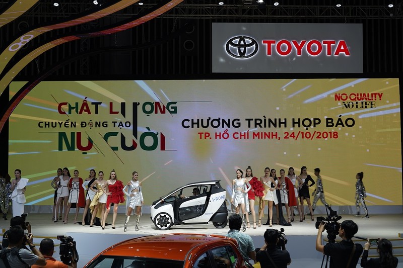 Toyota va nhung dau an dac biet tai trien lam oto Viet Nam 2018-Hinh-2