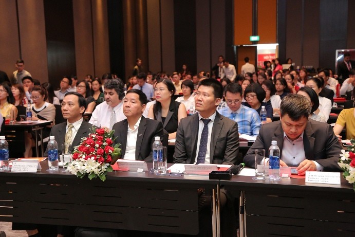 Maritime Bank cung cap cac cong cu phong ngua rui ro ve lai suat, ty gia-Hinh-2