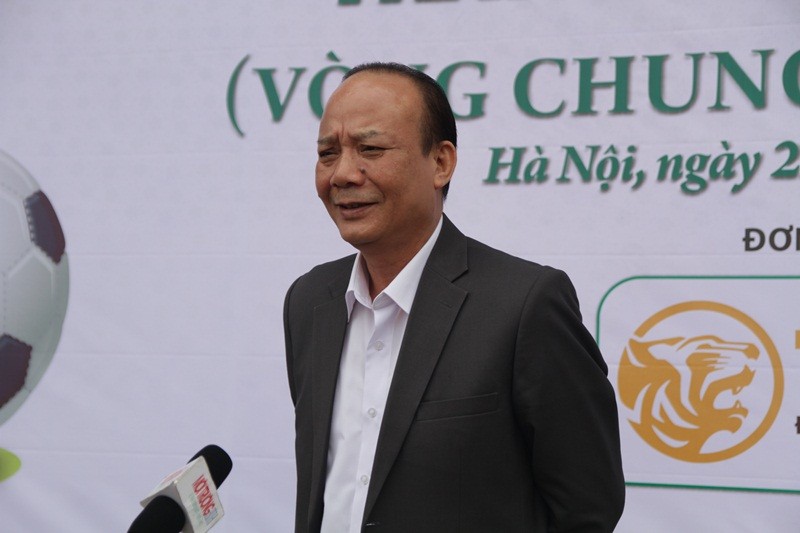 Be mac giai bong da Moi truong va Do thi toan quoc lan thu I nam 2018-Hinh-2