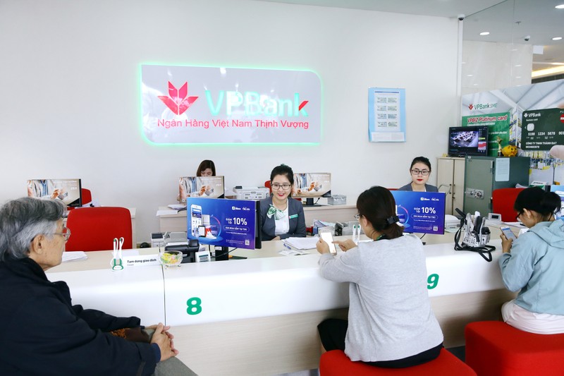 VPBank dat hon 7.900 ty dong doanh thu trong quy I-Hinh-3