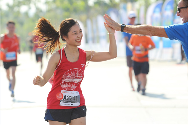 Giai Marathon quoc te TP.HCM Techcombank khoi dong mua 3-Hinh-8