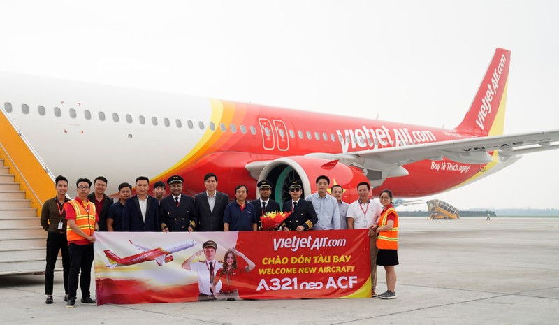 Vietjet don tau bay A321neo ACF 240 ghe dau tien tren the gioi