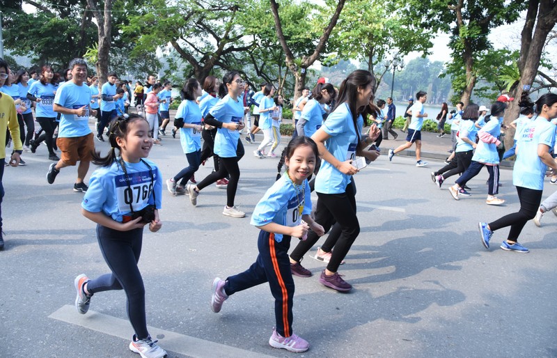 Giai chay “Song khoe cung VietinBank”: Lan toa va se chia yeu thuong-Hinh-3