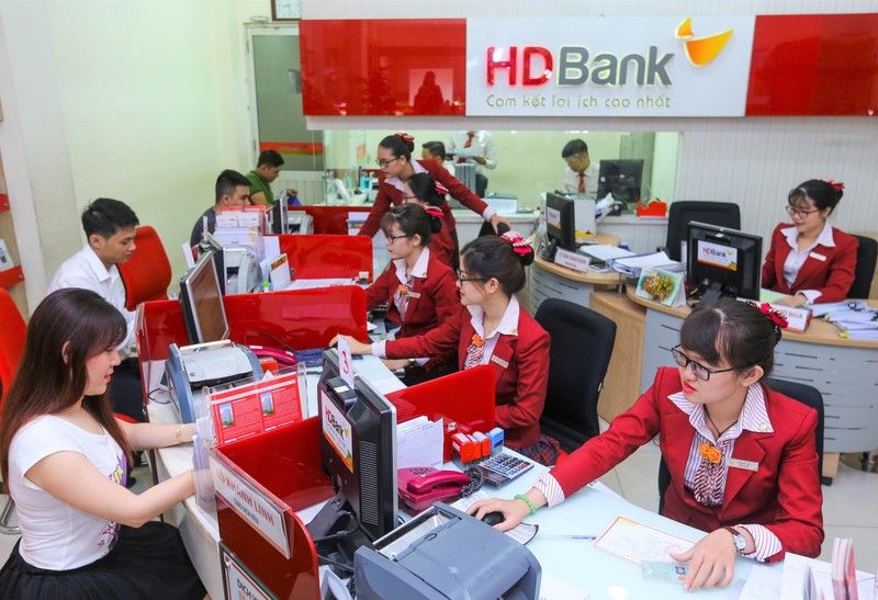 HDBank mua bao hiem Corona Guard cho nguoi lao dong